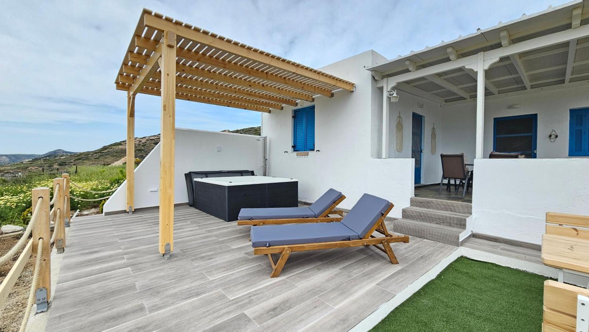 Bayview Villa With Jaccuzi - Milos Zefiria Экстерьер фото